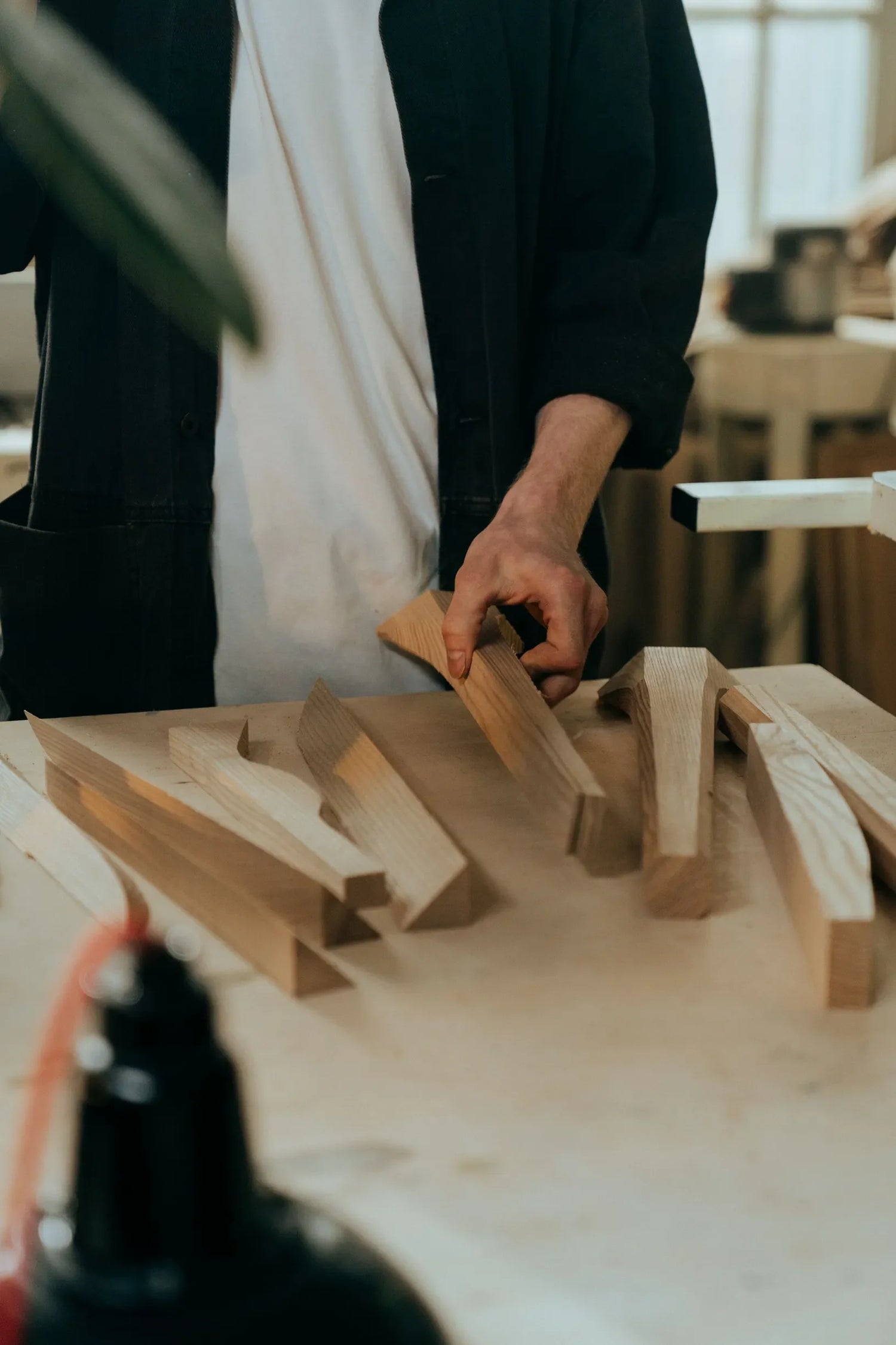 Inside the Maker's Bench: The Tools That Quietly Shape a Cap's Profile