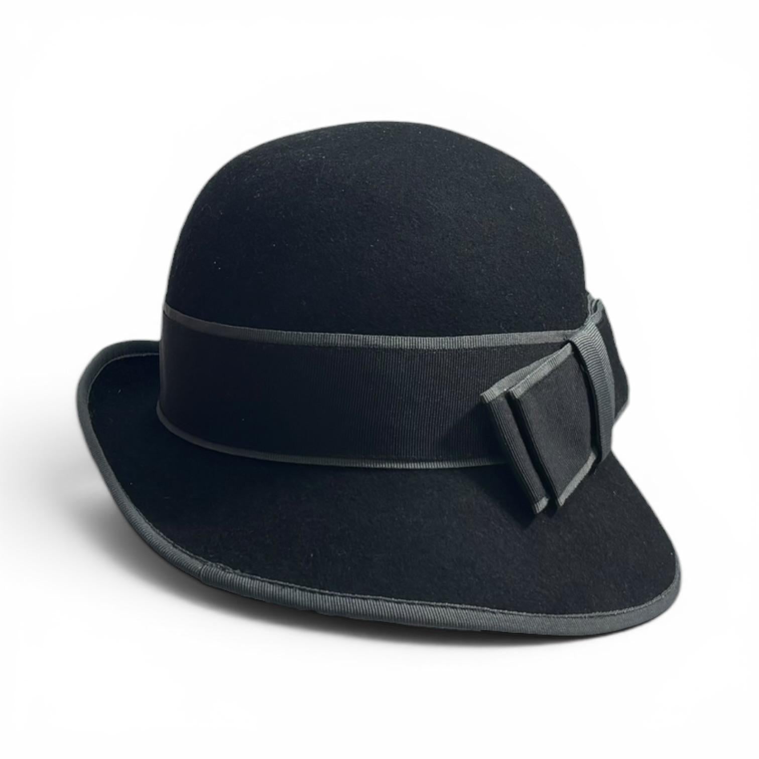 Evelyn Cloche